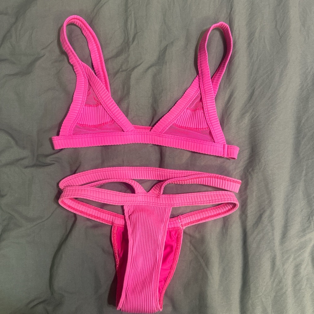 Minimale Animale Pink Bikini Set